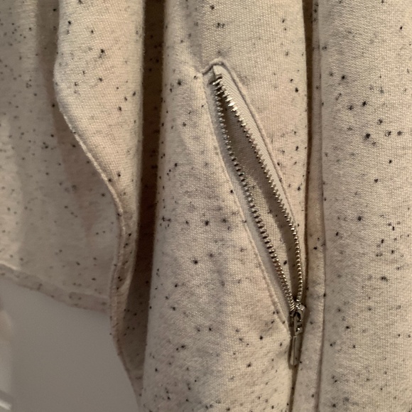 Cardigan - Picture 3 of 3